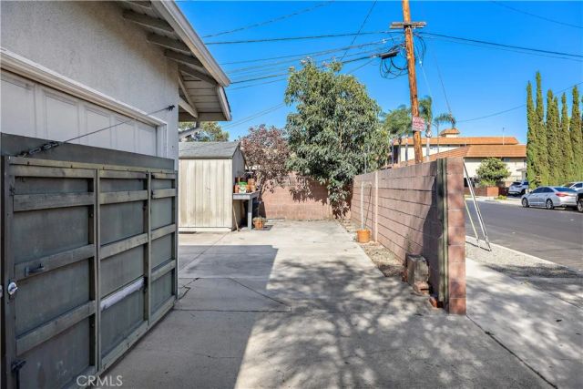 902 N Mohawk, Anaheim, CA 92801