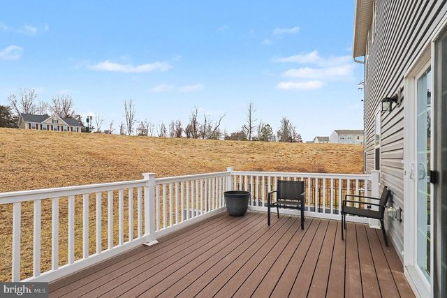 484 BRIDGEPOINT DR, Fredericksburg, VA 22405