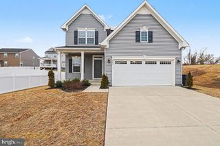 484 BRIDGEPOINT DR, Fredericksburg, VA 22405