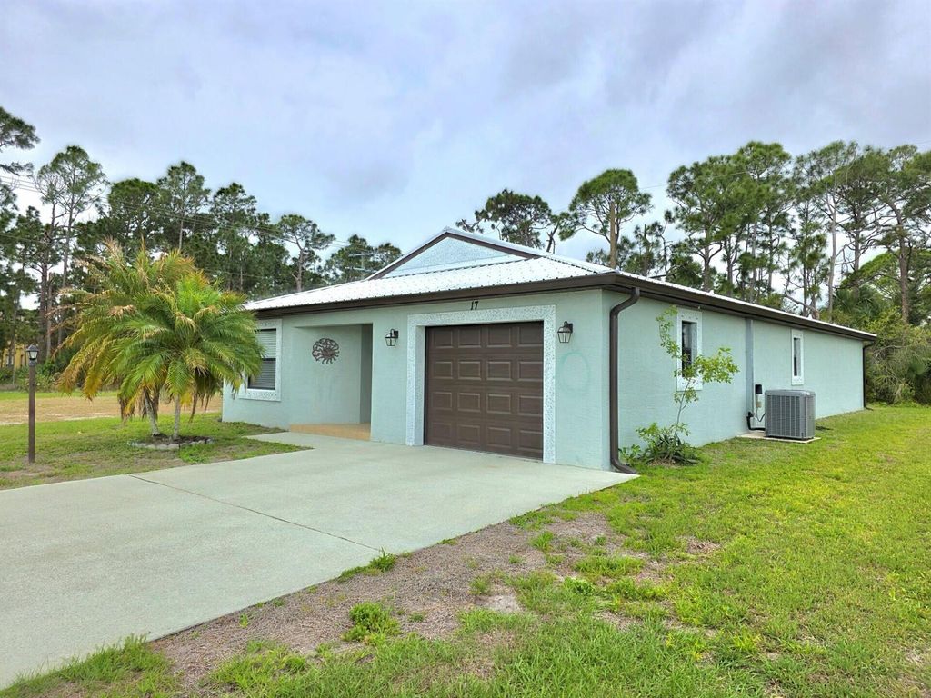 17 San Felipe, Fort Pierce, FL 34951