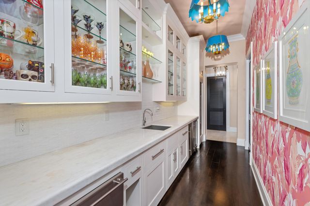 1675 Lands End Road, Manalapan, FL 33462