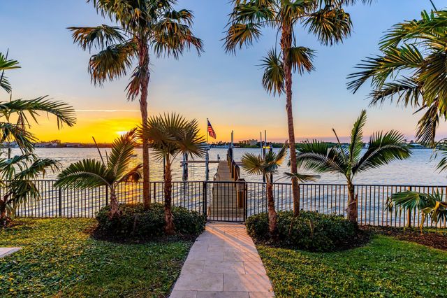 1675 Lands End Road, Manalapan, FL 33462