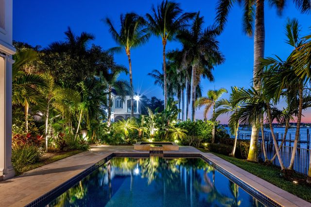 1675 Lands End Road, Manalapan, FL 33462