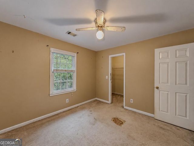 220 Timber Laurel Lane, Lawrenceville, GA 30043