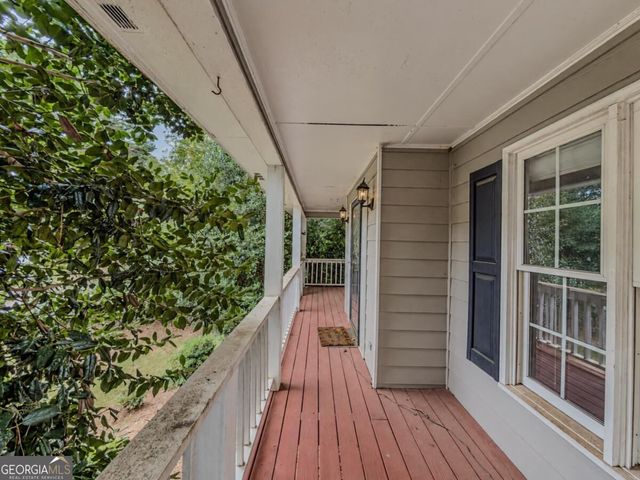 220 Timber Laurel Lane, Lawrenceville, GA 30043