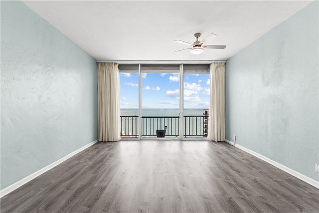 4600 Ocean Dr 1002, Corpus Christi, TX 78412