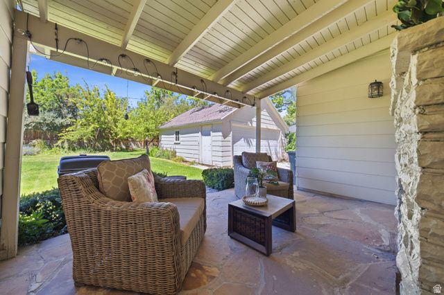 2023 E HUBBARD AVE, Salt Lake City, UT 84108