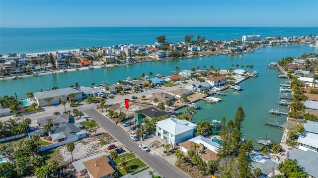 625 80TH AVENUE, St Pete Beach, FL 33706