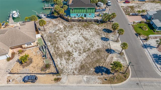 625 80TH AVENUE, St Pete Beach, FL 33706