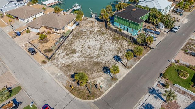 625 80TH AVENUE, St Pete Beach, FL 33706