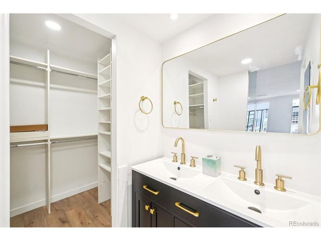 3131 E Alameda Ave 1203, Denver, CO 80209