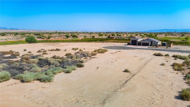 71 N Cypress Point Drive, Mohave Valley, AZ 86440
