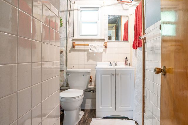 2374 EDINBORO Road, Erie, PA 16509