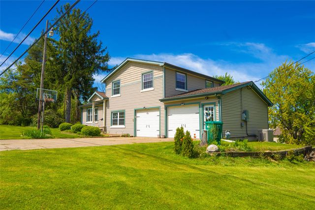 2374 EDINBORO Road, Erie, PA 16509