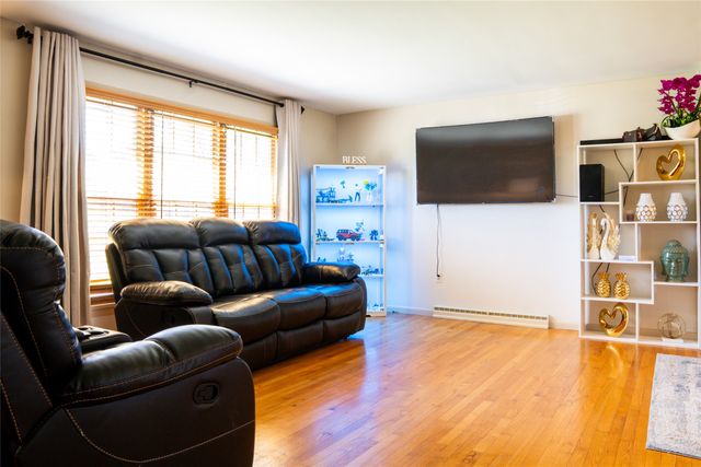 2374 EDINBORO Road, Erie, PA 16509