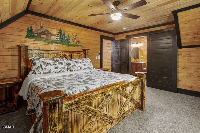 3547 Sugar Maple Loop Road, Sevierville, TN 37862
