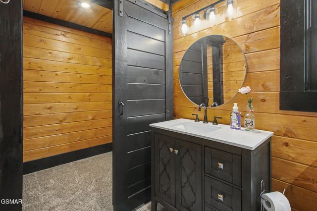 3547 Sugar Maple Loop Road, Sevierville, TN 37862