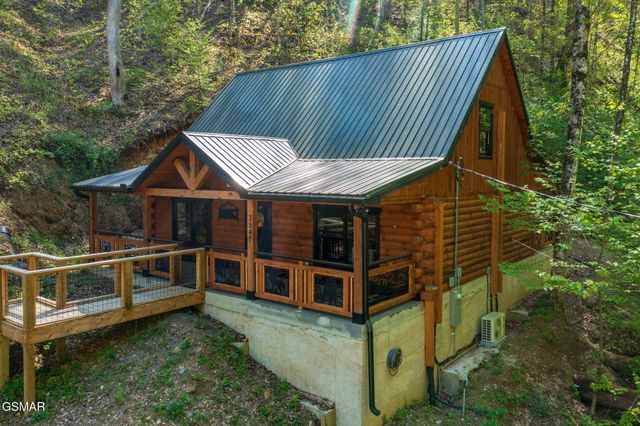 3547 Sugar Maple Loop Road, Sevierville, TN 37862