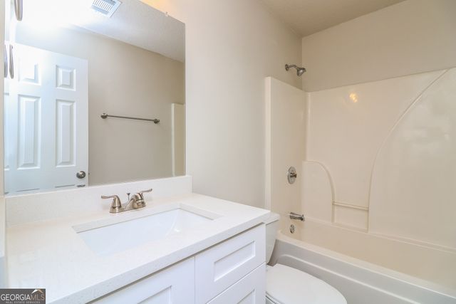 40 Berkshire Trace, Covington, GA 30016