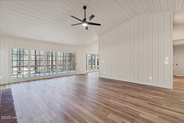 111 Forest Square Lane, West End, NC 27376