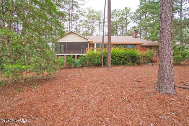 111 Forest Square Lane, West End, NC 27376