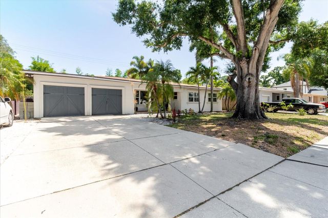 3138 W EUCLID AVENUE, Tampa, FL 33629