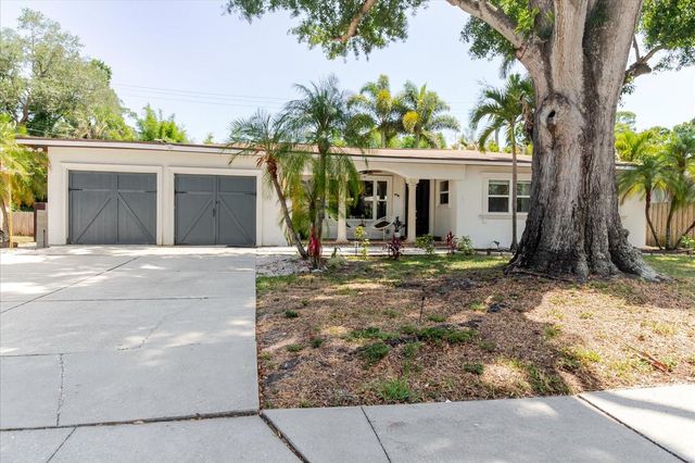 3138 W EUCLID AVENUE, Tampa, FL 33629