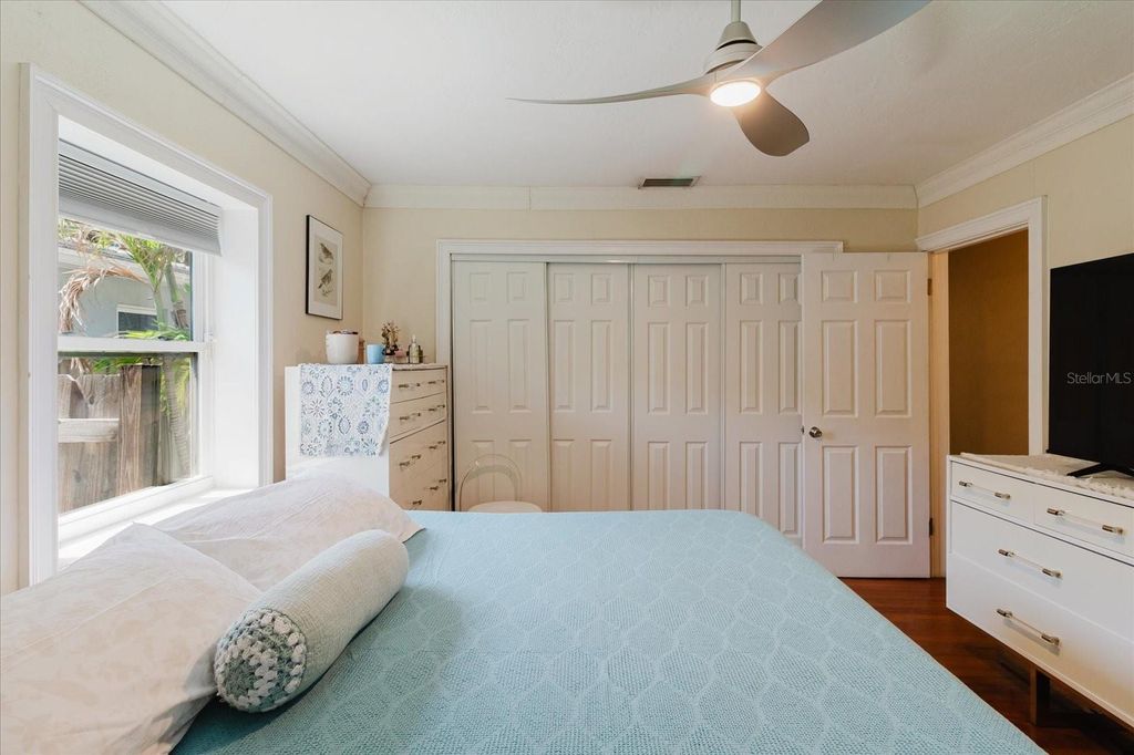 Image 34 of property listing at 3138 W EUCLID AVENUE, Tampa, FL 33629