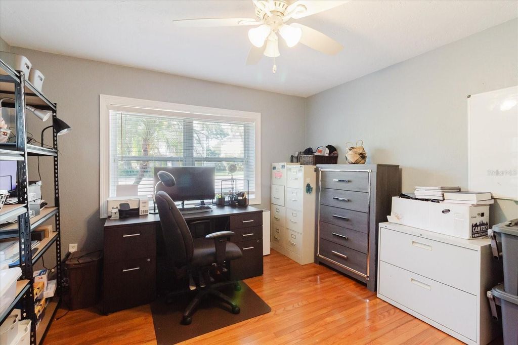 Image 46 of property listing at 3138 W EUCLID AVENUE, Tampa, FL 33629