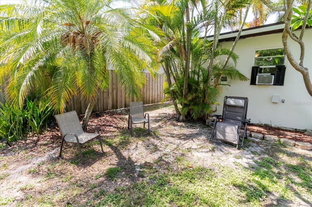 Image 61 of property listing at 3138 W EUCLID AVENUE, Tampa, FL 33629