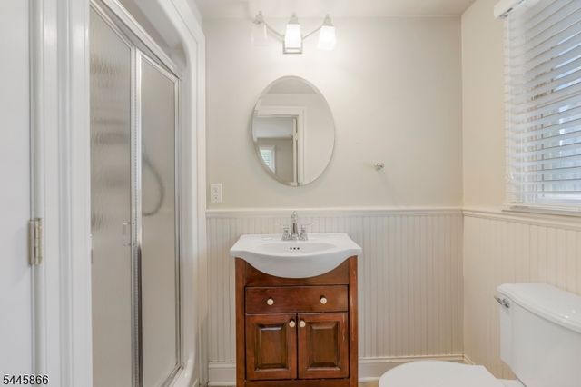 8 Hooker Street, Middlesex Boro, NJ 08846