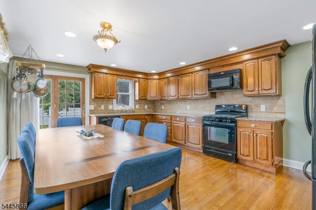 8 Hooker Street, Middlesex Boro, NJ 08846