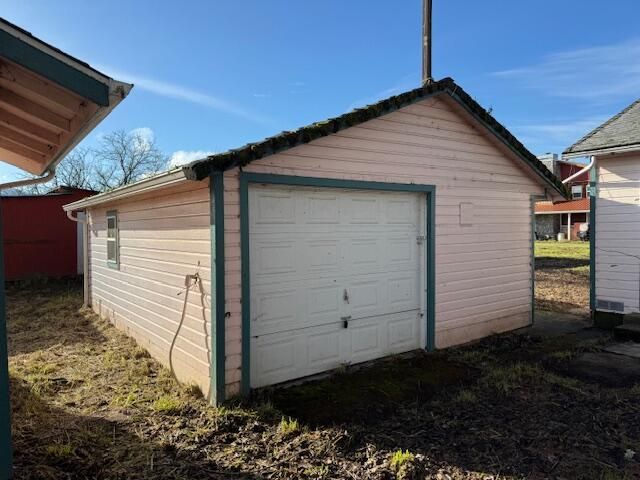 4945 Lower River Road, Grants Pass, OR 97526