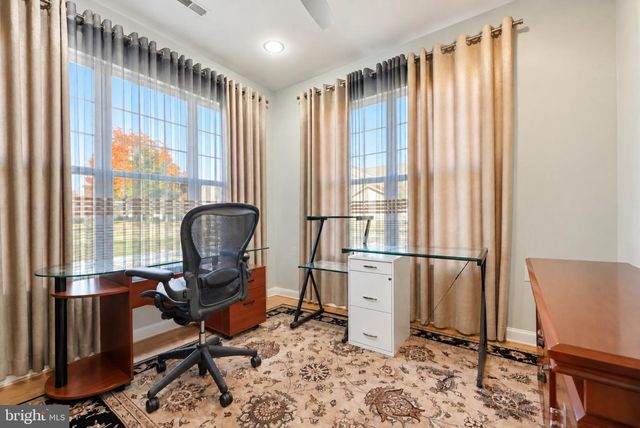 156 FAIRWAY DR, Warminster, PA 18974