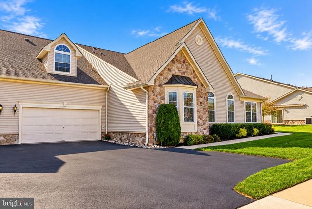 156 FAIRWAY DR, Warminster, PA 18974