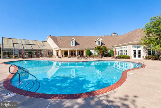 156 FAIRWAY DR, Warminster, PA 18974