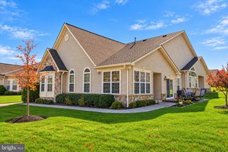 156 FAIRWAY DR, Warminster, PA 18974