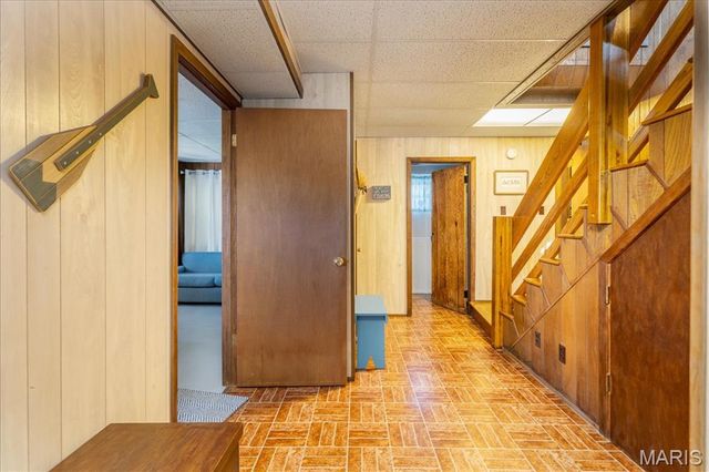 150 N Lake Drive, Leslie, MO 63056