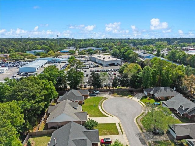 6711 Chateauguay Drive, Daphne, AL 36526