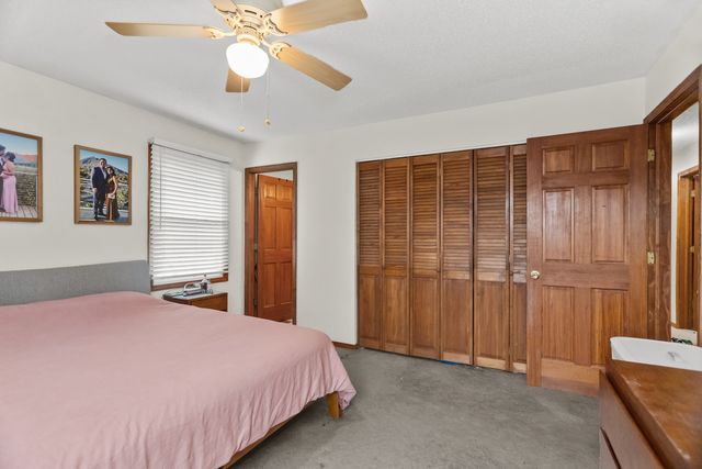 1435 Sunnybrook Drive, Naperville, IL 60540