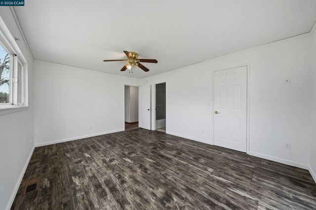 15420 Rumsey Rd, Clearlake, CA 95422