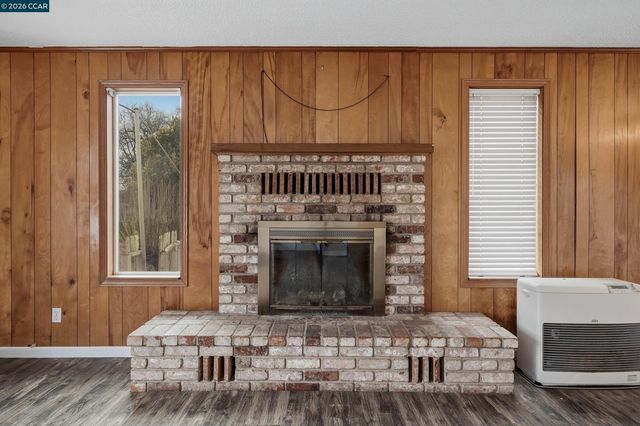 15420 Rumsey Rd, Clearlake, CA 95422