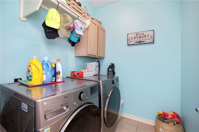 14422 VERDEMAR Dr 301, Corpus Christi, TX 78418
