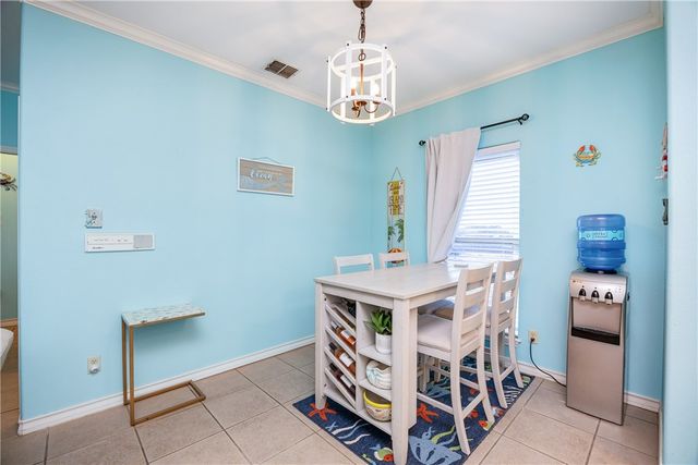 14422 VERDEMAR Dr 301, Corpus Christi, TX 78418