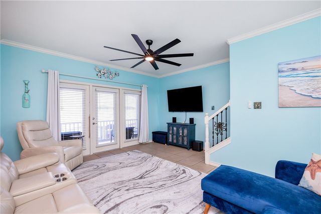 14422 VERDEMAR Dr 301, Corpus Christi, TX 78418