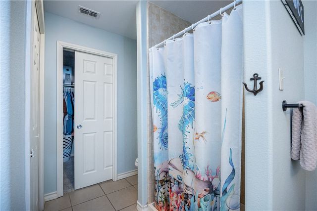 14422 VERDEMAR Dr 301, Corpus Christi, TX 78418