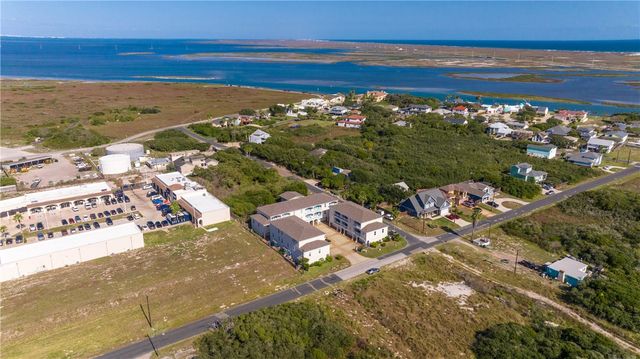 14422 VERDEMAR Dr 301, Corpus Christi, TX 78418