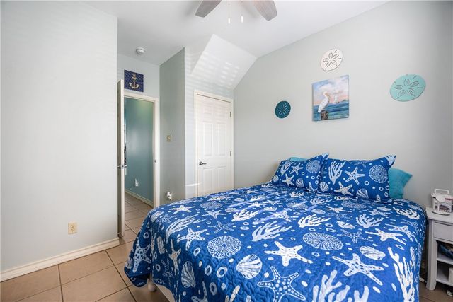 14422 VERDEMAR Dr 301, Corpus Christi, TX 78418