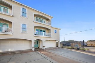 14422 VERDEMAR Dr 301, Corpus Christi, TX 78418