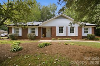 1045 S Magnolia Street, Mooresville, NC 28115